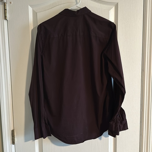 Men’s Small Slim fit Calvin Klein Button Down Long Sleeve Dress Shirt - Picture 3 of 5